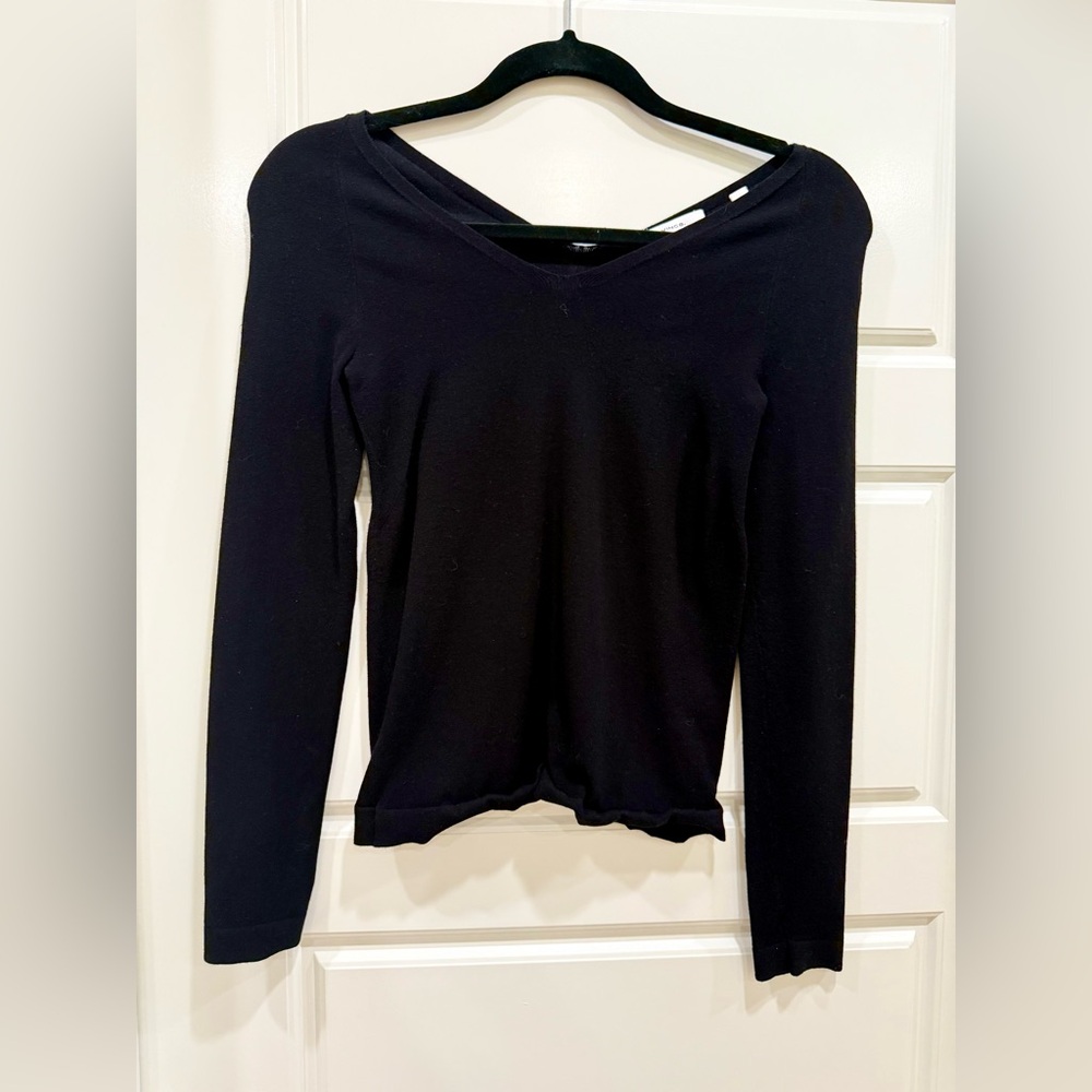 Vince Elegant Black Women's Top